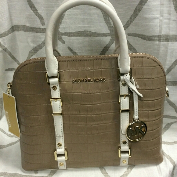 Michael Kors BEDFORD LEGACY Satchel - Picture 1 of 10